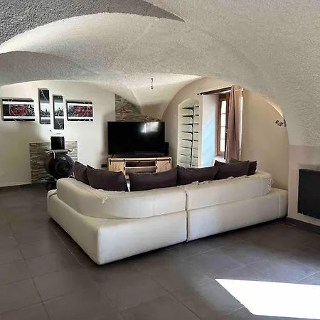 La Maison Villageoise Baix